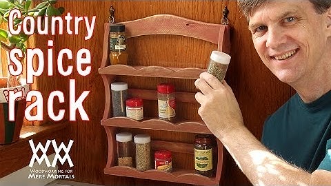 Country spice rack from pallet wood. Recycled charm.