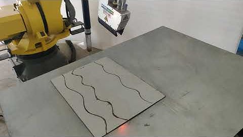 Laser Seam Tracking on a Corrugated Seam