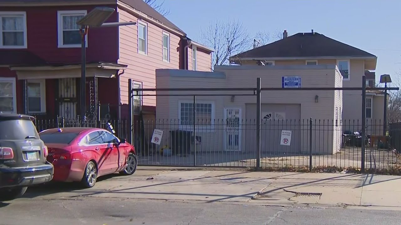 Man, 18, charged in Chicago shooting that killed 2, including 15-year-old girl