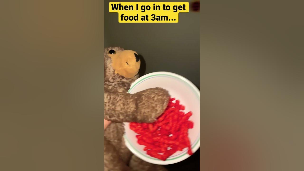 when-i-go-to-get-food-at-3am-youtube