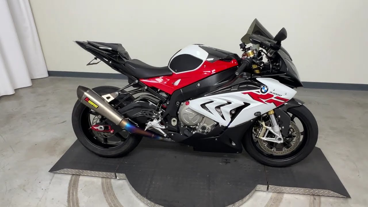 Used 2017 BMW S1000RR Motorcycle for sale near Akron, OH.