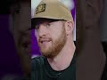 Carson Wentz signs new contract with Vikings ✍️