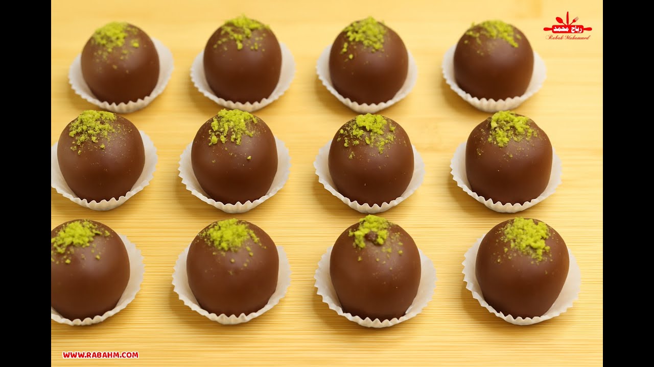 Бисквитные шарики со вкусом шоколада – легкий десерт.