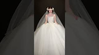 DENISE [Oxygen Forest] - The perfect choice for lace lovers, creating an atmospheric wedding