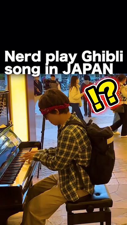 Merry-Go-Round of Life in Public Piano Japan Howl's Moving Castle ♪ #publicpiano