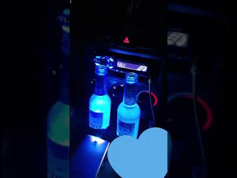 مهرجانات قال ايه راجعين بدموعهم 