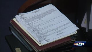 Bill seeking to limit who can make open records requests in Kentucky gets pushback from watchdogs