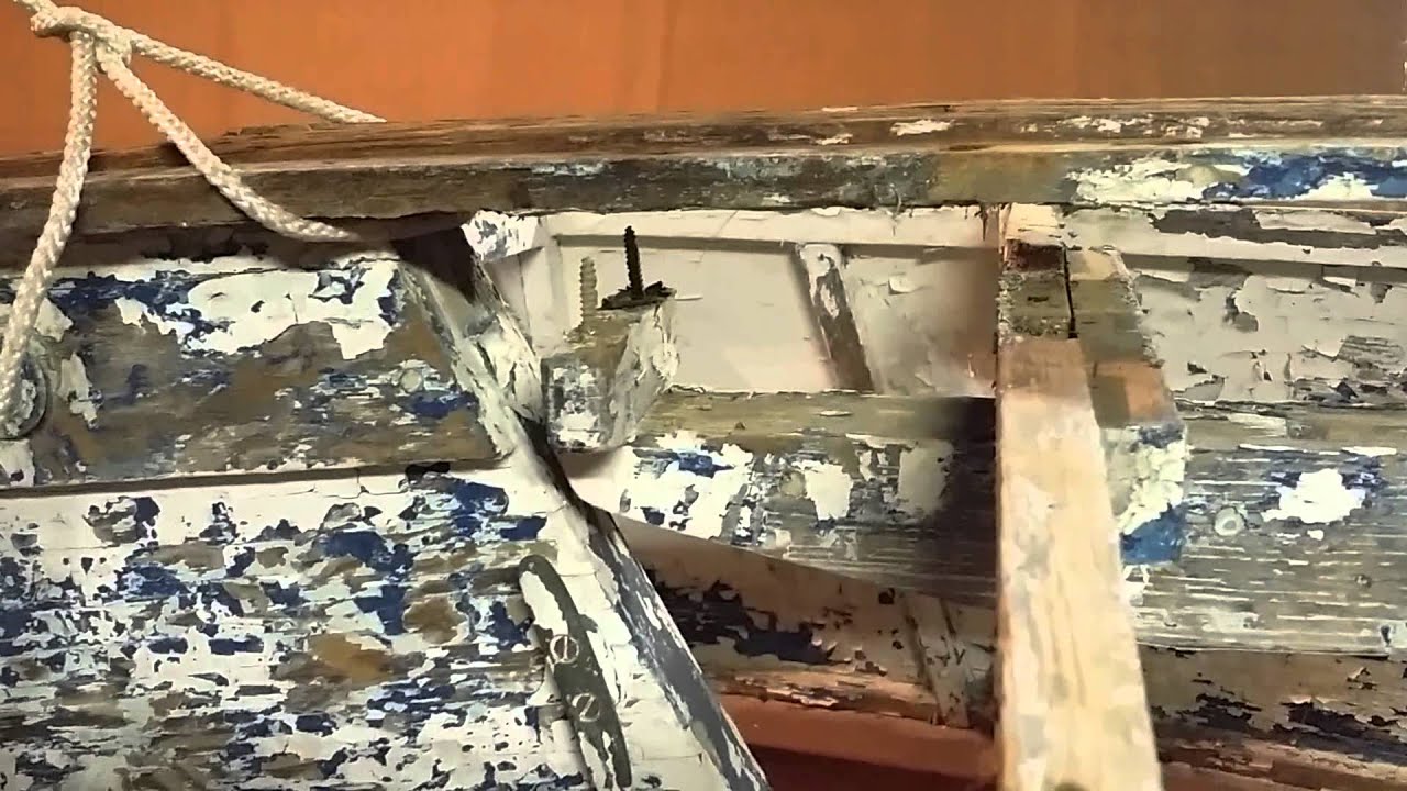 1960s 13.6 ft wooden blue jay sailboat keel removal - youtube