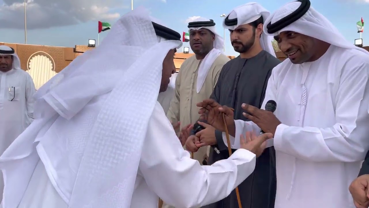 فرقه سالم بخيت الراشدي معه الشاعر سعيد بن هلال الكعبي والشاعر سعيد خلفان الكعبي