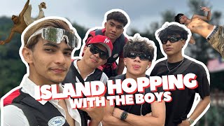 JUST 5 OF US AGAINTS THE ISLAND🏝️