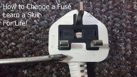 How to Change a Fuse in a Plug - the Easy Way!