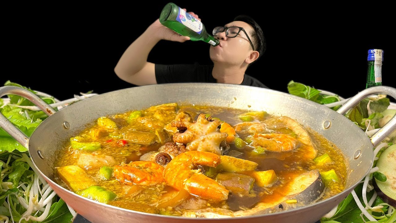 Seafood Fermented Hotpot Mukbang | Mắm Kho Hải Sản Miền Tây