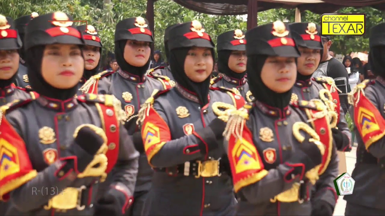 PENAMPILAN PASKIBRA SMK N 1 KARAWANG A