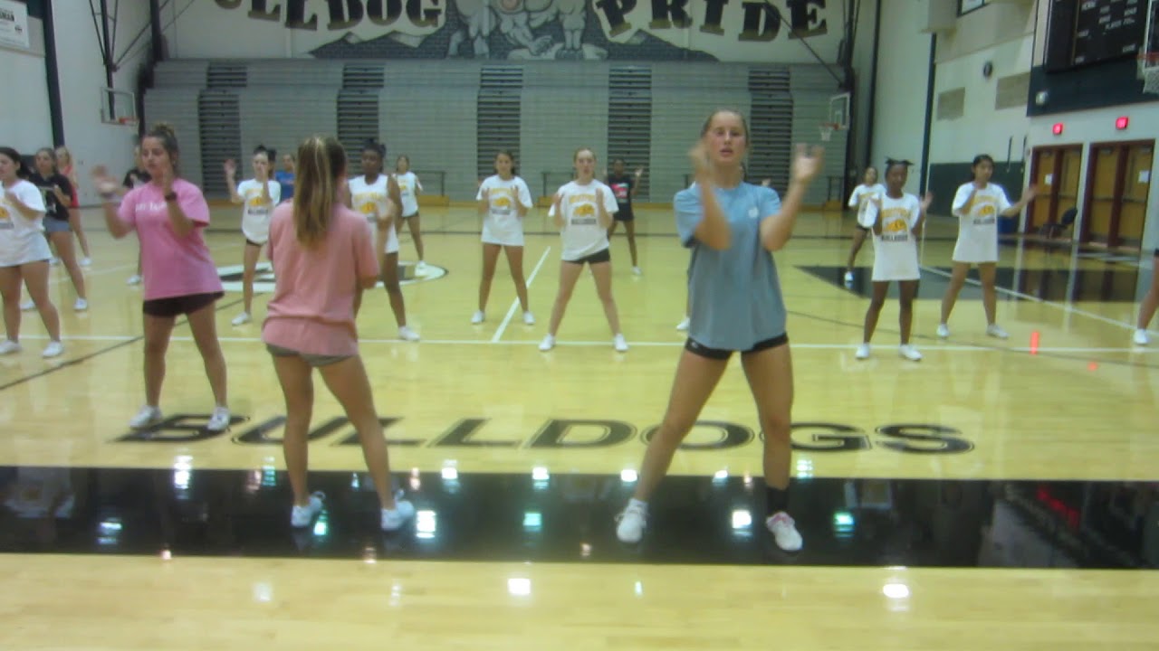 Bulldogs We got the Juice. Offense we makin' moves! camera iphone 8 plus apk