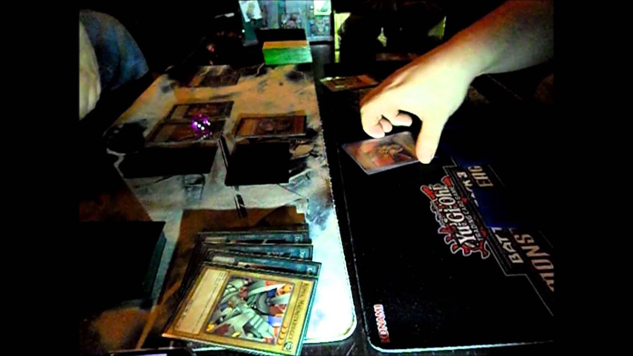 Duell Time : ShadowB00N VS Ralf mit den Yugi Decks 3 von 3