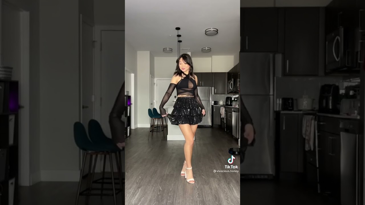 Day or Night/Which dress 👗