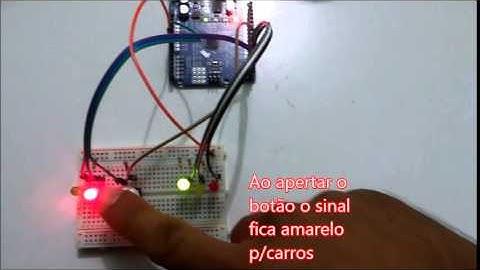 Projeto Arduino: semáforo com resposta automática