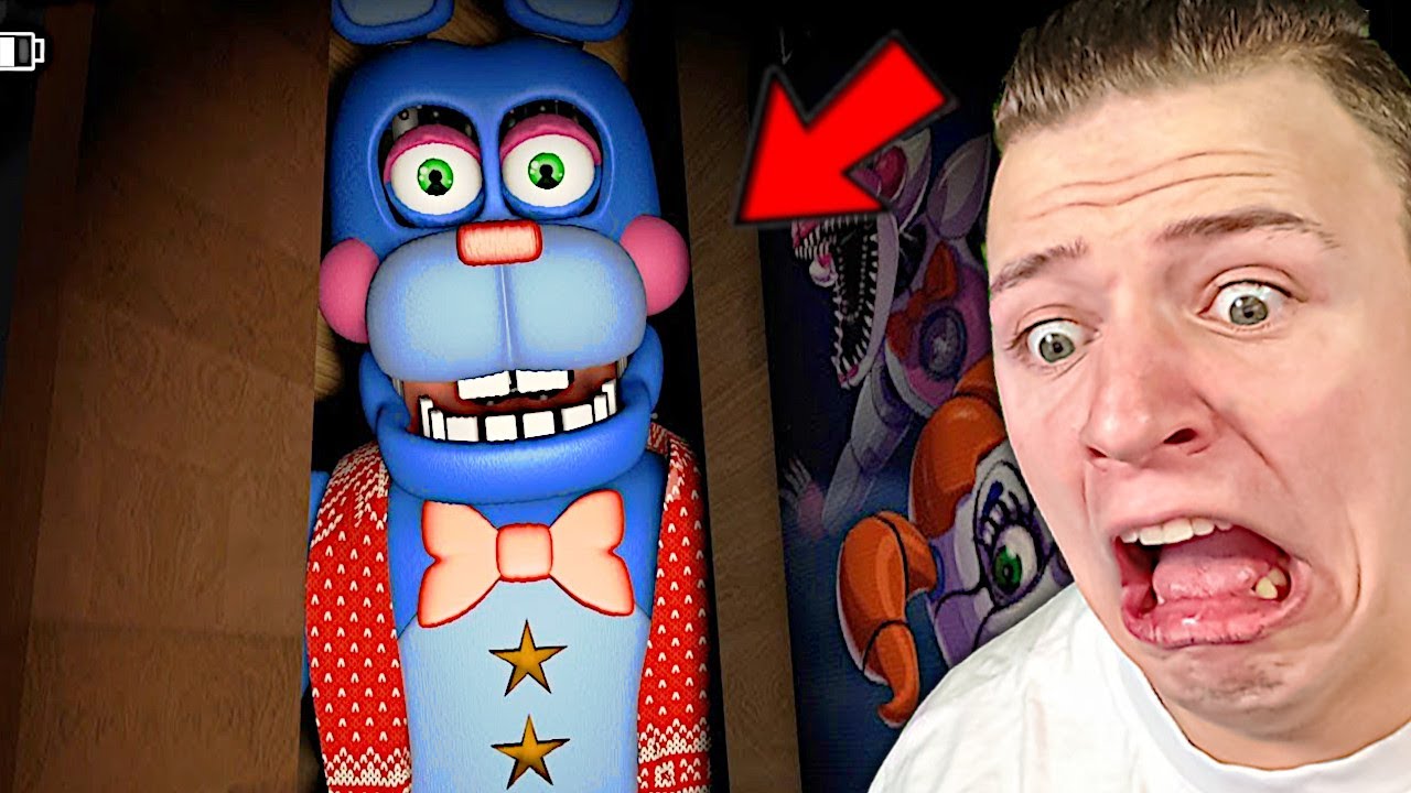 ROCKSTAR ANIMATRONICS SIND IN DEINEM SCHRANK 😭 | Christmas with Freddys