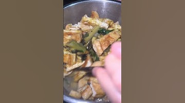 Braised snails with banana and tofu Ốc om chuối đậu thơm ngon #shorts #vietnamesefood