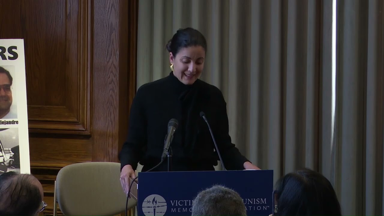 Роза Мария Пайя выступила с программной речью на тему «60 лет кубинского террора» в Музее жертв к...