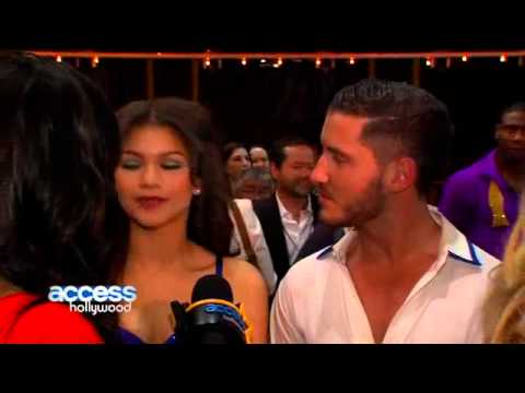 Zendaya Takes The Lead On Dancing With The Stars Season 16 Premiere