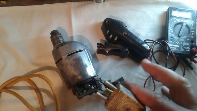 A Black & Decker space age drill – working by hand