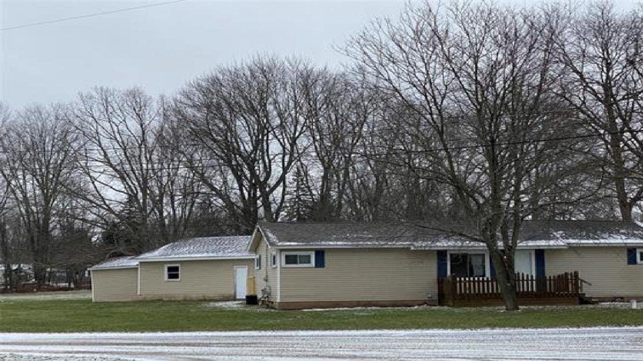 4232 INDEPENDENCE Drive, Flint, MI Presented by Mahmoud Gasama.