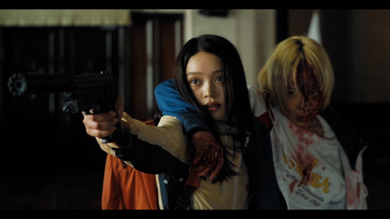 ベイビーわるきゅーれ』シリーズ第3作！髙石あかり＆伊澤彩織、脱力系