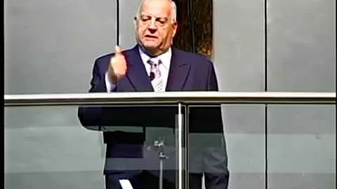 PREDICA DEL PASTOR SALVADOR DELUTRI SOBRE LA FAMILIA