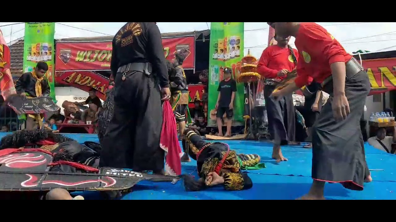 Jaranan WIJOYO PUTRO,perang celeng gimbal dan kuda kepang