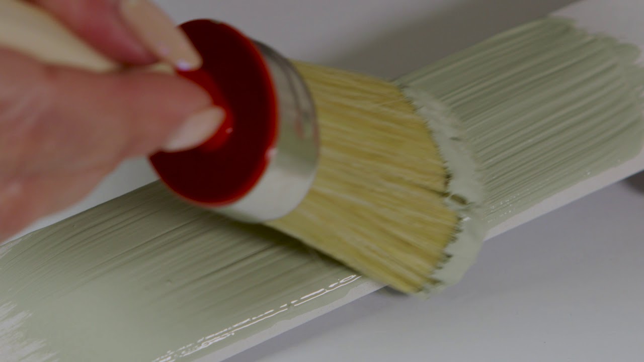 A Timeless Green Reflecting The Beauty Of The Great Outdoors That S Suitable For Outdoor Use Wise Old Sage Is Weatherproof W Indoor Paint Frenchic Paint Wise