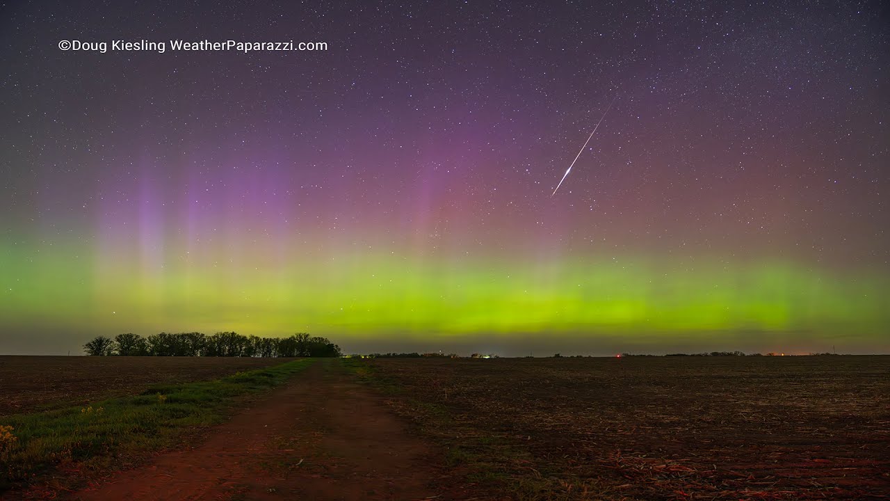 Aurora - Shooting for the stars.