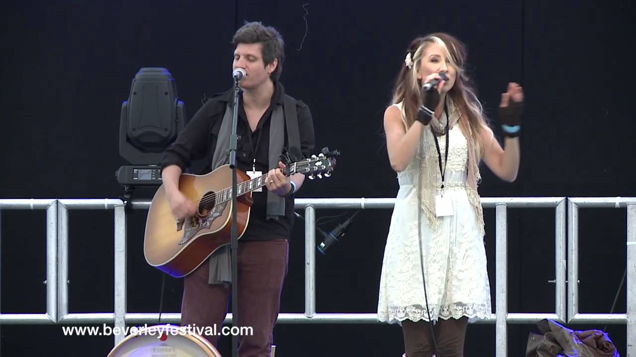 Emma King @ Beverley Folk Festival 2016