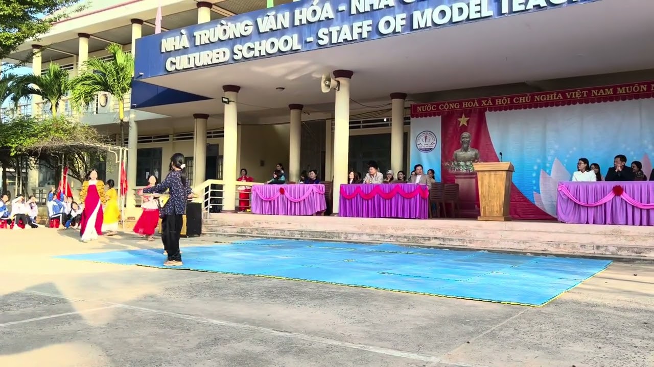 Hai MC siêu ngọt, siêu cute 