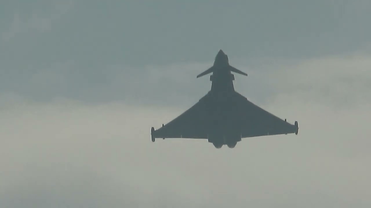 Ayr Airshow 2023 - Amazing Breathtaking RAF Typhoon Display | Afterburner Action! Extremely Loud Jet