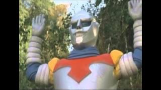 Download lagu Moves Like Jet Jaguar