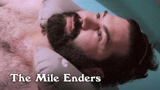 Kamar Mandi | The Mile Enders | Bab 10