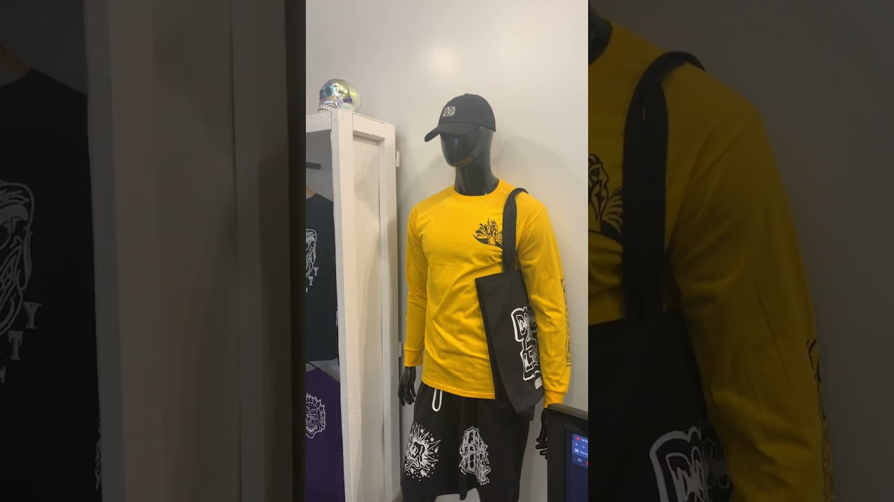 Inside Our Art Studio 👨‍🎨 