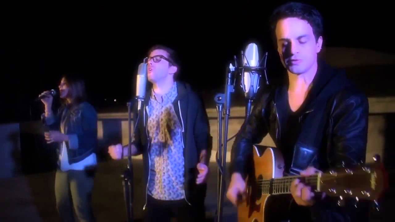 Obejrzyj Chisco y Evan Craft - Mi Roca (HD) w YouTube Obejrzyj Chisco y Evan Craft - Mi Roca (HD) w YouTube
