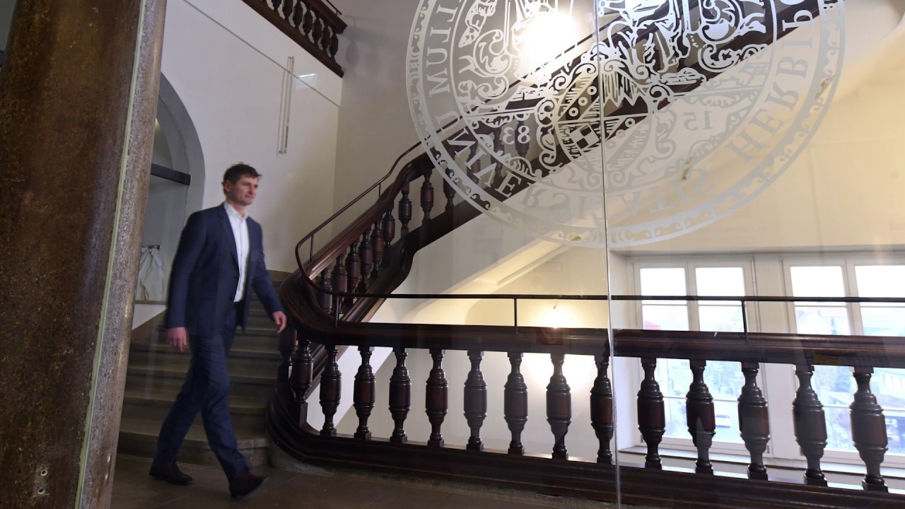 Professor Dr. Jörg Vogel im Porträt