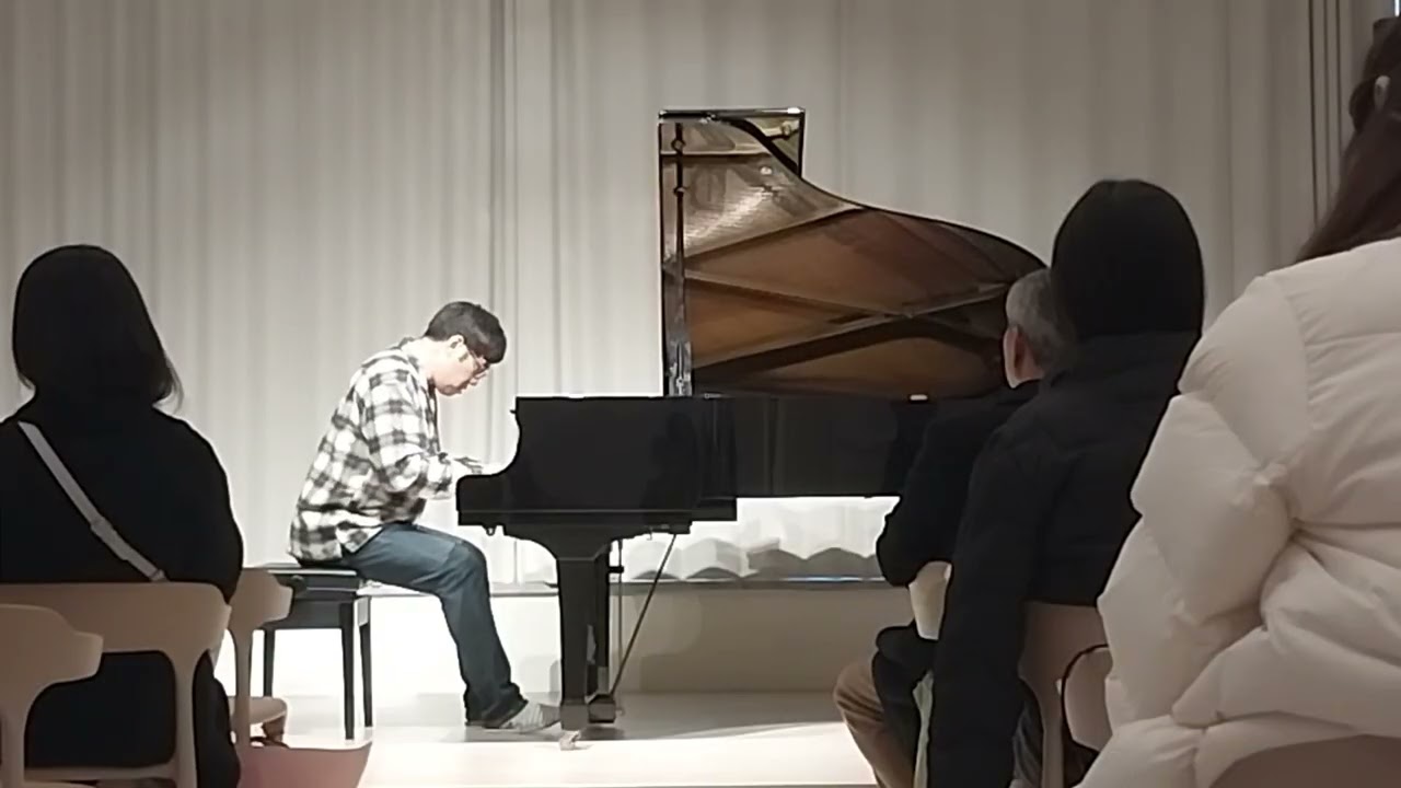 취미피아노 연주회 (쇼팽 왈츠 1번 화려한대왈츠)
