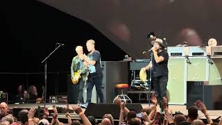 Pearl Jam - Rockin&#39; in the Free World, Vancouver BC, 5/4/2024 Live