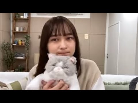 鈴木絢音　あざとい