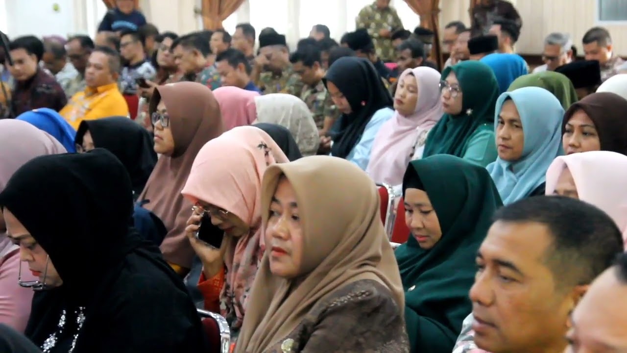 Dokumentasi Rohil | Sosialisasi UU ITE Dibuka Oleh Bupati Bistamam, Narasumber Karmila Sari