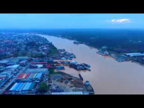 Video: Bandar Di Pinggir Bandar