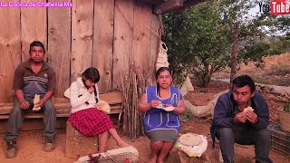 En una hermosa tarde disfrutamos de una rica carne asada en nuestra casita del campo 😀😀