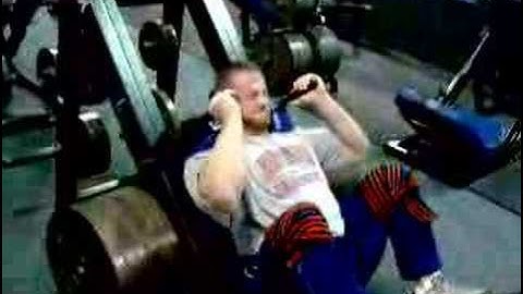 Justin Harris Cybex Hack Squat 6 plates