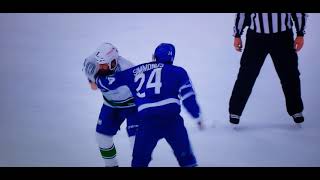 Simmonds vs. Benn - NHL Fight - February 4th 2021