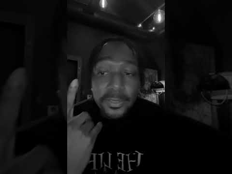 Krayzie Bone - Take Off That Make Up (Live Playback)