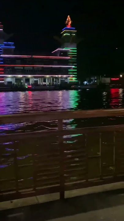 Suasana Sing Banjarmasin saat malam hari